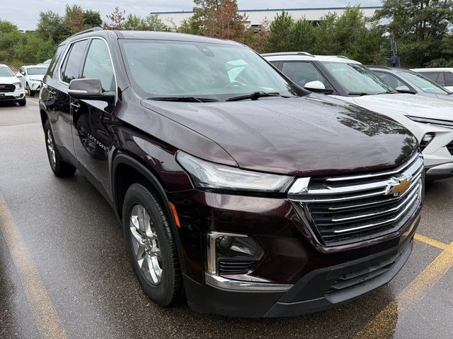 2023 Chevrolet Traverse LT Cloth FWD photo