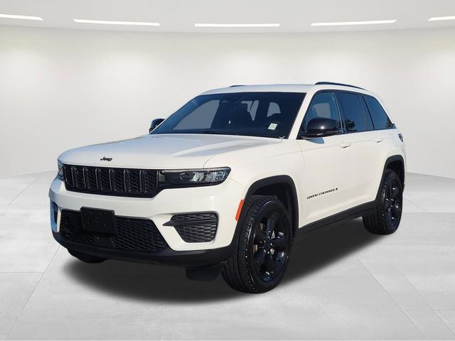 2023 Jeep Grand Cherokee Altitude 4WD photo