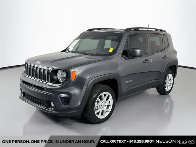 2022 Jeep Renegade Latitude 4WD photo