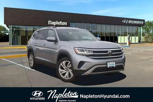 2023 Volkswagen Atlas 3.6L V6 SE w/Technology FWD photo