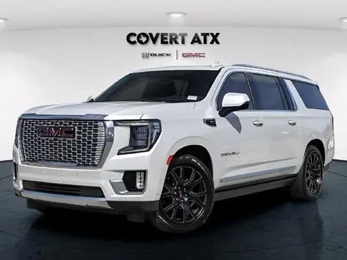 2023 GMC Yukon XL Denali 4WD photo