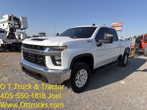 2023 Chevrolet Silverado 2500HD LT 4WD photo