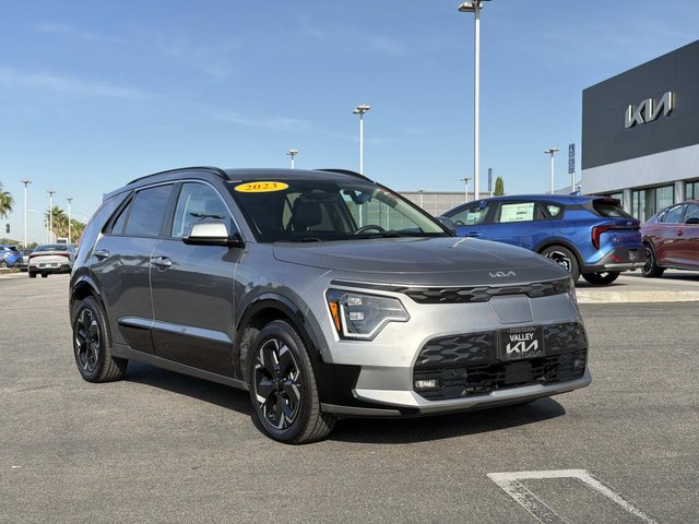 2023 Kia Niro Wave FWD photo