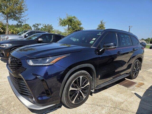 2022 Toyota Highlander XSE FWD photo