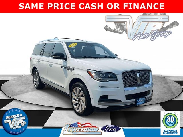 2023 Lincoln Navigator Reserve 4WD photo