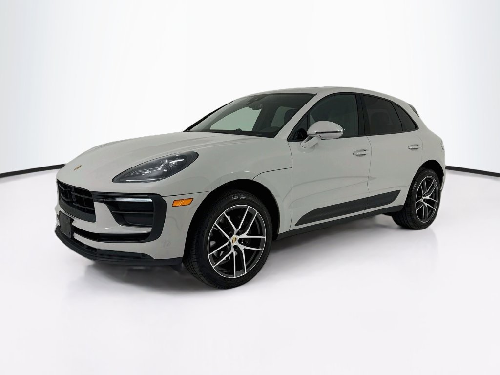 2023 Porsche Macan T AWD photo