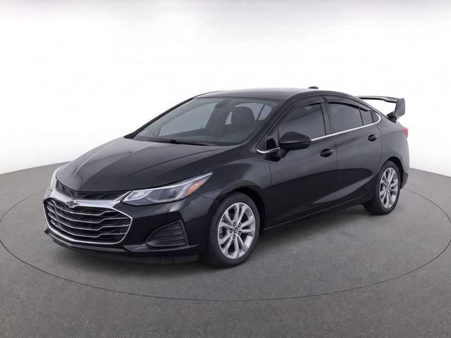 2019 Chevrolet Cruze LT FWD photo