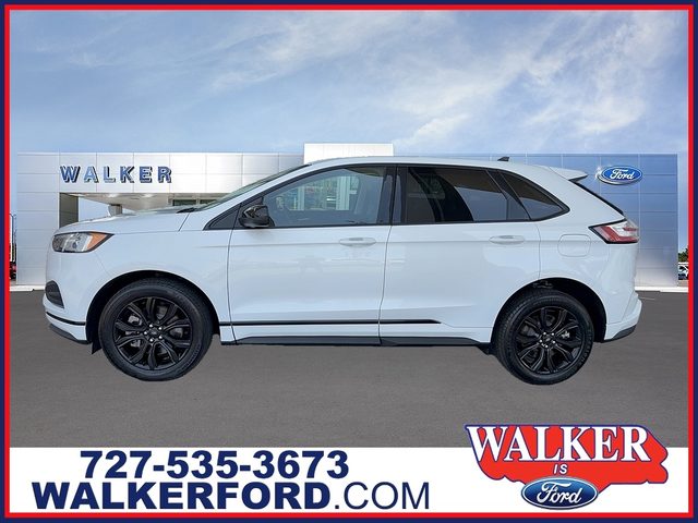 2022 Ford Edge SE AWD photo