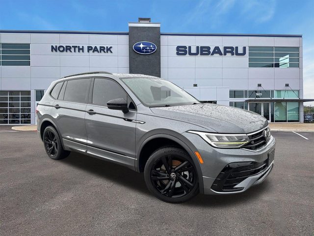 2023 Volkswagen Tiguan SE R-Line Black FWD photo
