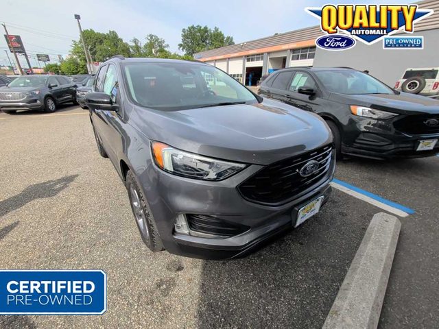 2022 Ford Edge SEL AWD photo
