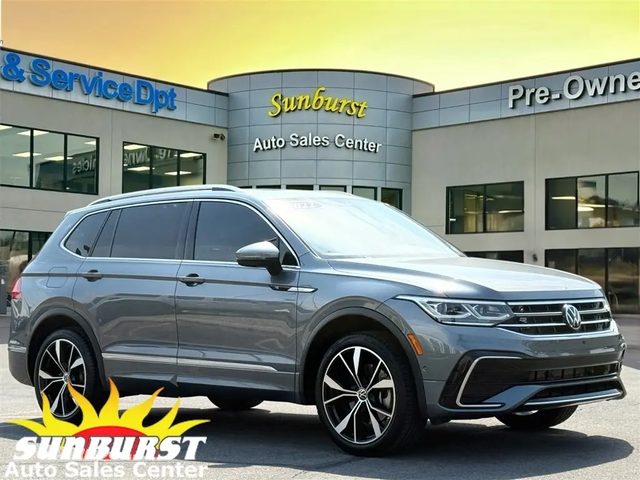 2022 Volkswagen Tiguan SEL R-Line AWD photo