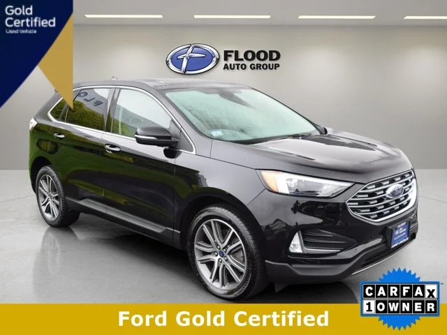2022 Ford Edge Titanium AWD photo