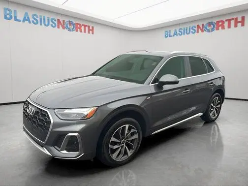 2023 Audi Q5 S line Premium Plus AWD photo