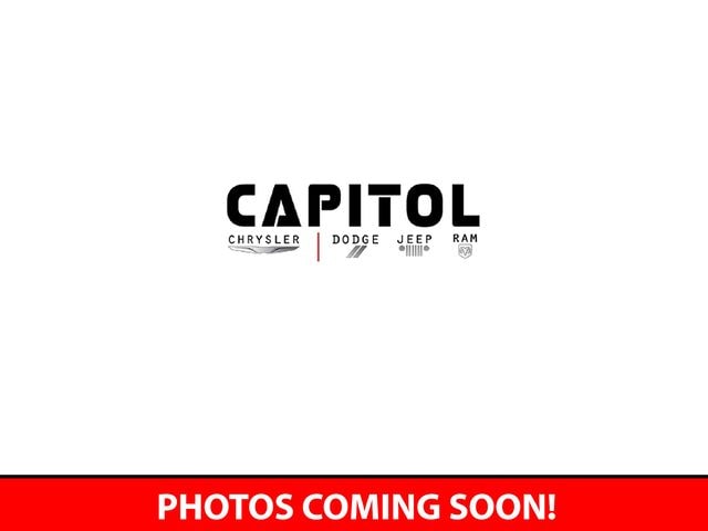 2023 Jeep Cherokee Altitude Lux 4WD photo