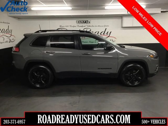 2023 Jeep Cherokee Altitude Lux 4WD photo