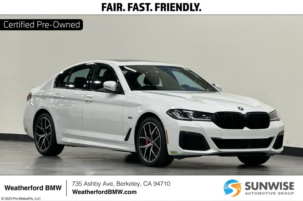2023 BMW 5 Series 530e RWD photo