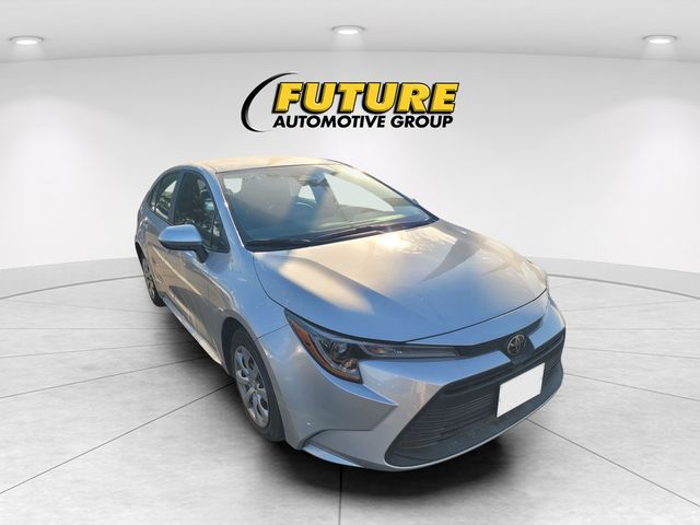 2023 Toyota Corolla LE FWD photo
