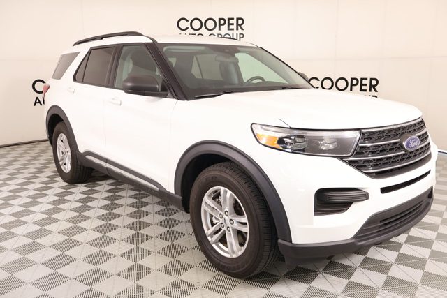 2023 Ford Explorer XLT 4WD photo