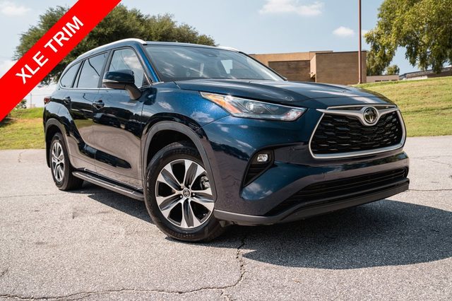2023 Toyota Highlander XLE AWD photo