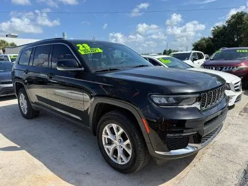 2023 Jeep Grand Cherokee L Limited RWD photo