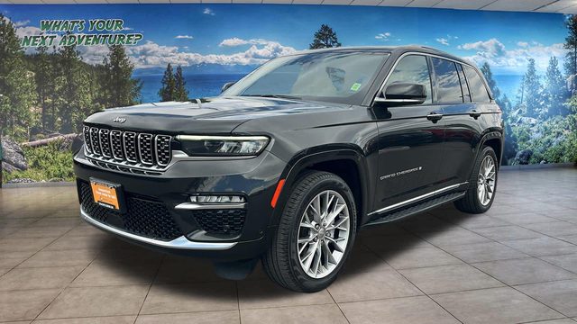 2023 Jeep Grand Cherokee Summit 4WD photo