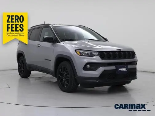 2023 Jeep Compass Altitude 4WD photo