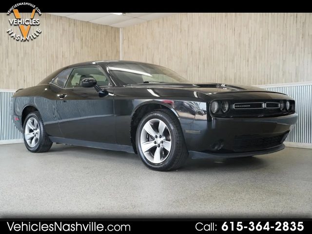 2019 Dodge Challenger SXT RWD photo