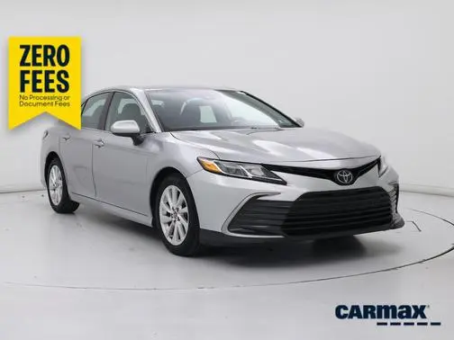 2023 Toyota Camry LE FWD photo