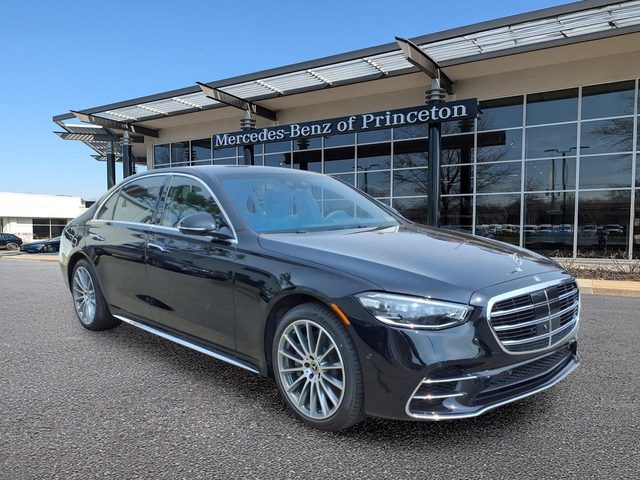 2023 Mercedes-Benz S-Class S 580 AWD photo