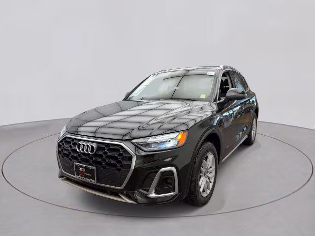 2023 Audi Q5 S line Premium AWD photo