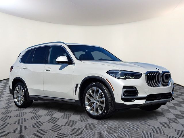2023 BMW X5 xDrive40i AWD photo