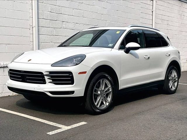 2023 Porsche Cayenne AWD photo