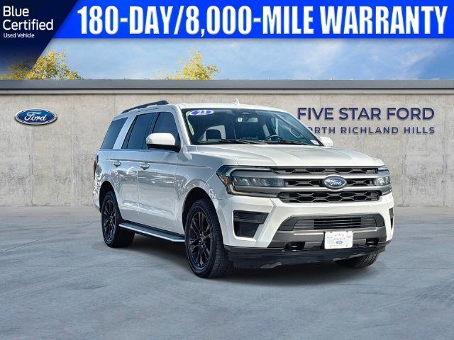 2023 Ford Expedition XLT 4WD photo