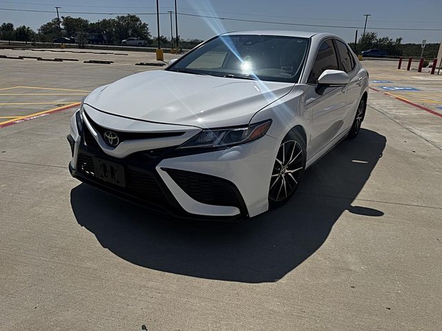 2023 Toyota Camry SE FWD photo