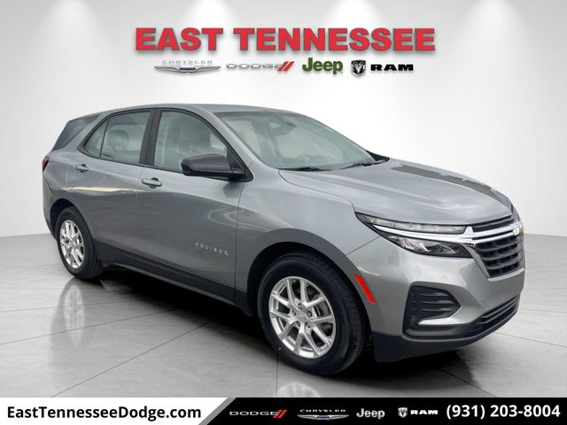 2023 Chevrolet Equinox LS FWD photo