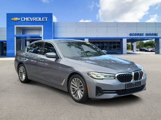 2021 BMW 5 Series 530i RWD photo