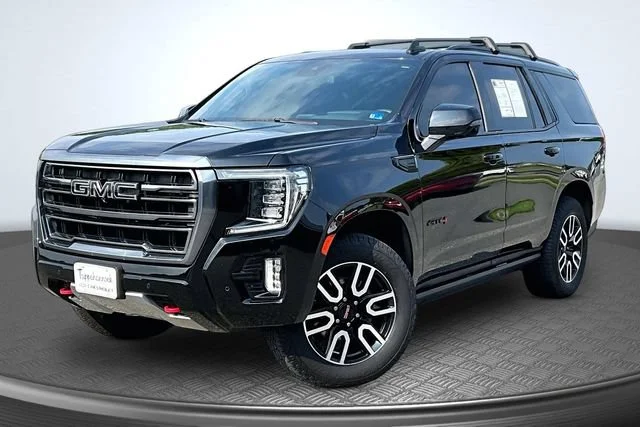 2023 GMC Yukon AT4 4WD photo