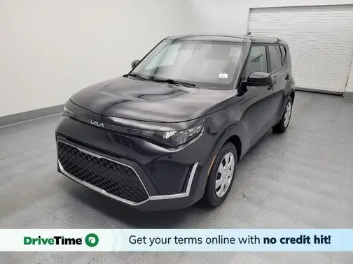 2023 Kia Soul LX FWD photo