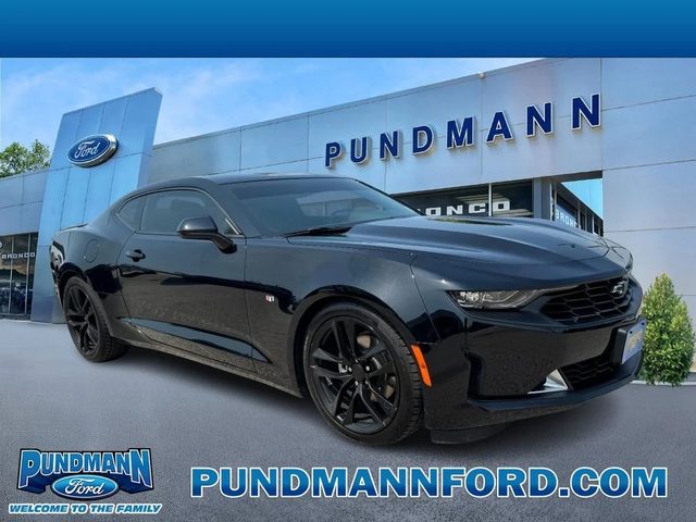 2023 Chevrolet Camaro 1LT RWD photo