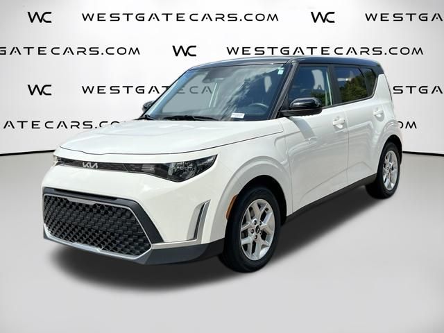 2023 Kia Soul S FWD photo