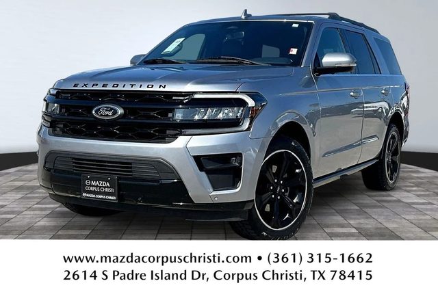 2022 Ford Expedition Limited RWD photo