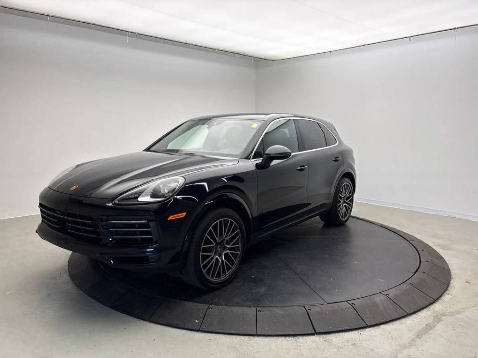 2023 Porsche Cayenne  AWD photo