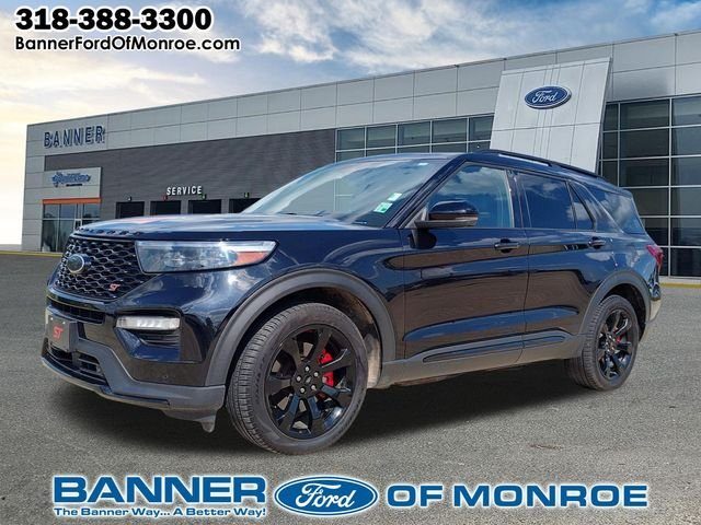 2023 Ford Explorer ST 4WD photo