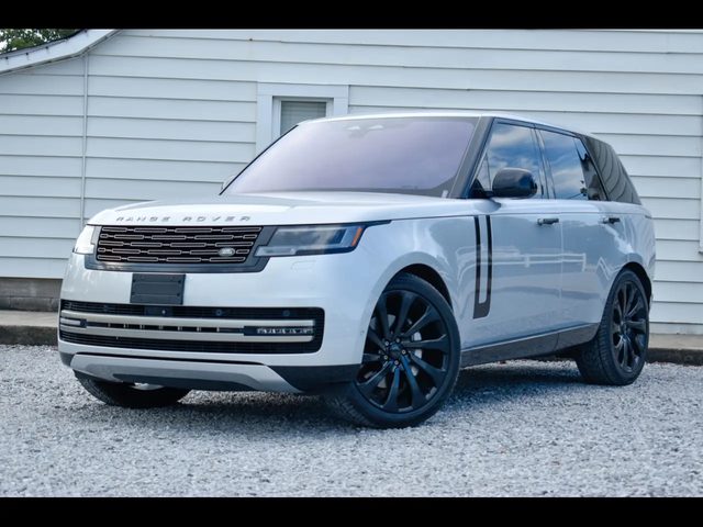 2023 Land Rover Range Rover SE AWD photo