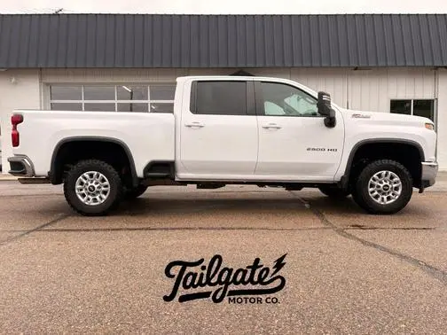 2023 Chevrolet Silverado 2500HD LT 4WD photo