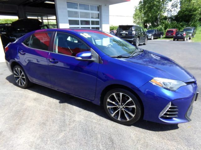2018 Toyota Corolla SE FWD photo