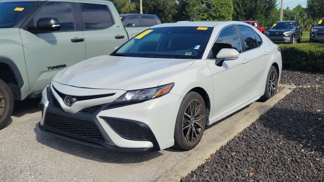 2023 Toyota Camry SE AWD photo
