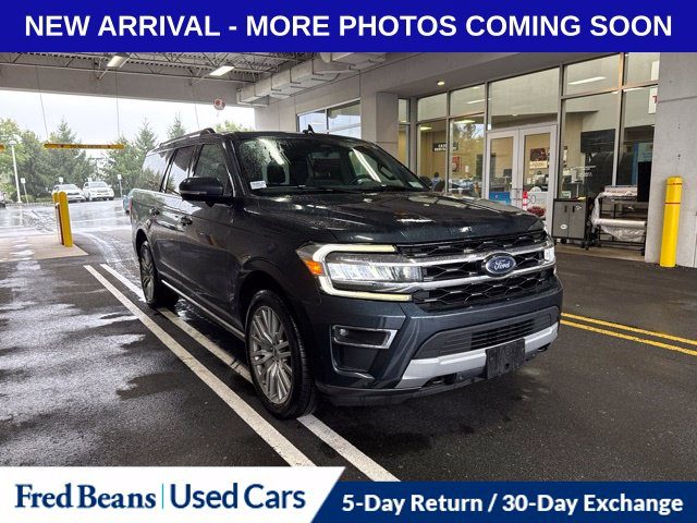 2023 Ford Expedition Max Limited 4WD photo