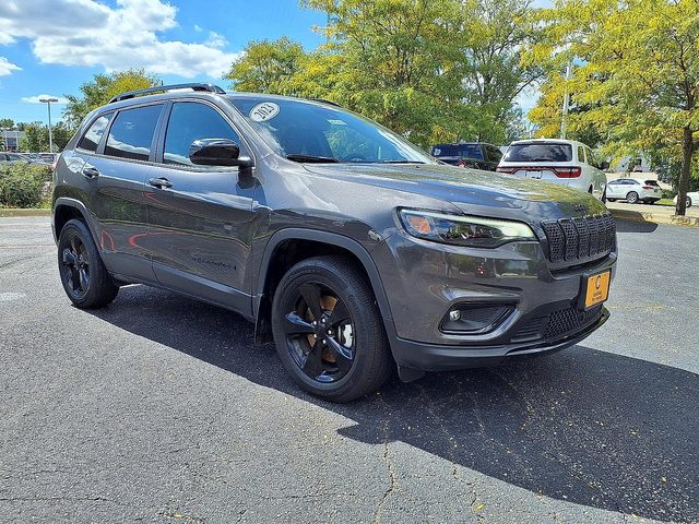 2023 Jeep Cherokee Altitude Lux 4WD photo