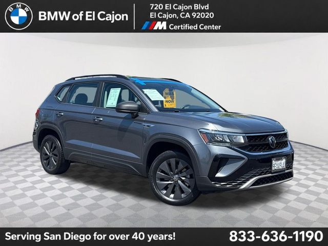 2023 Volkswagen Taos S FWD photo